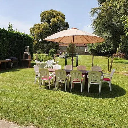 The Coach House - Avec Piscine Partagee * Osserain-Rivareyte
